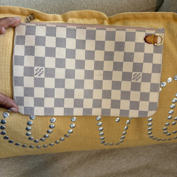 Louis Vuitton Damier Azur Neverfull Pouch - Picture 6 of 11